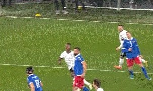 开云-【世预赛】穆勒+萨内双响 罗伊斯1射2传 德国9比0胜