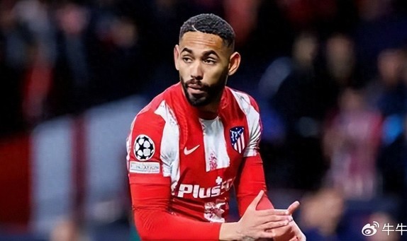 开云-穆斯卡特胆子真大！超级杯让卢永涛踢上港前腰，效果却不如蒯纪闻|上海海港|颜骏凌|上港队|鲁能|上海申花_新浪新闻