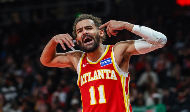 开云官网-杨自进联盟以来195场20+10助 联盟断档领先 东契奇149场第3