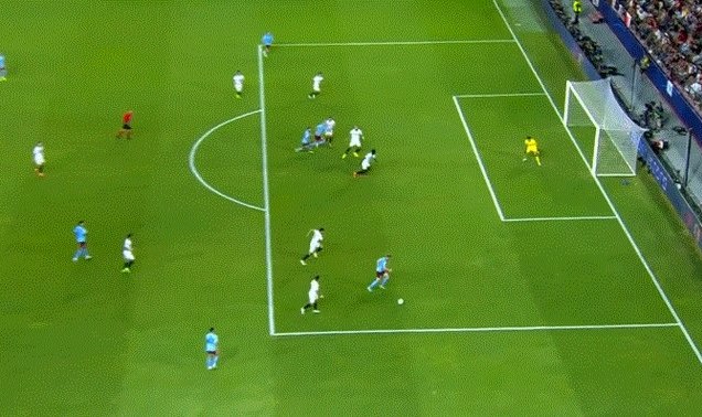 开云体育下载-【欧冠】哈兰德双响 福登鲁本进球 曼城4比0开门红