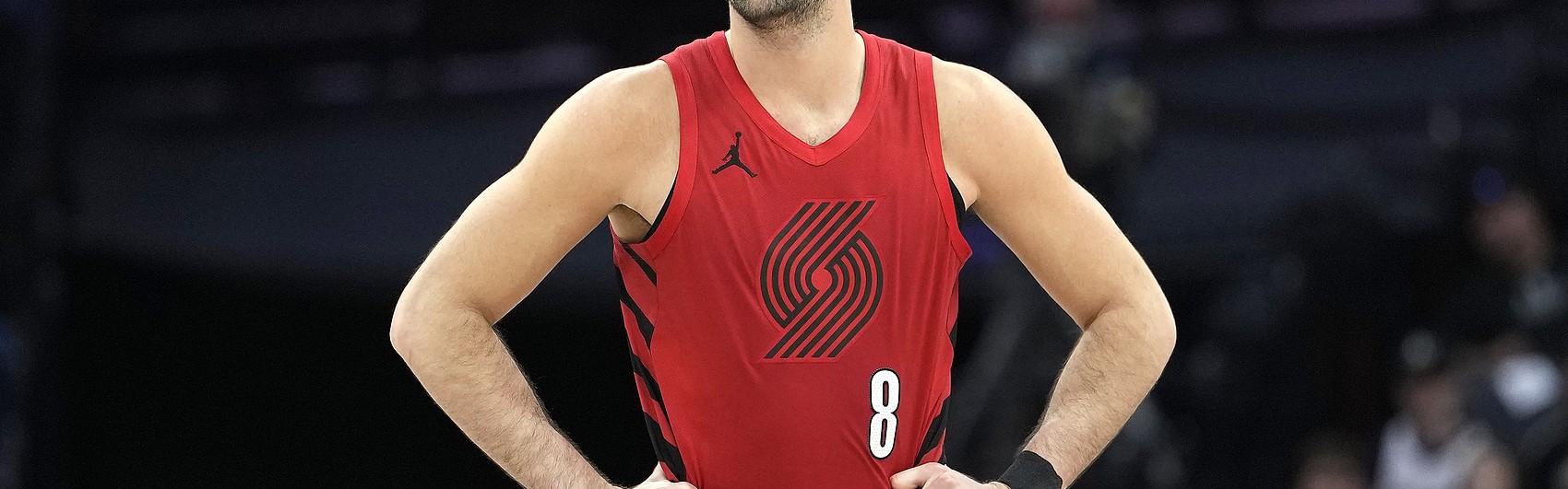 开云-得分全队最高！阿夫迪亚19投9中得25分6板10助 正负值+12