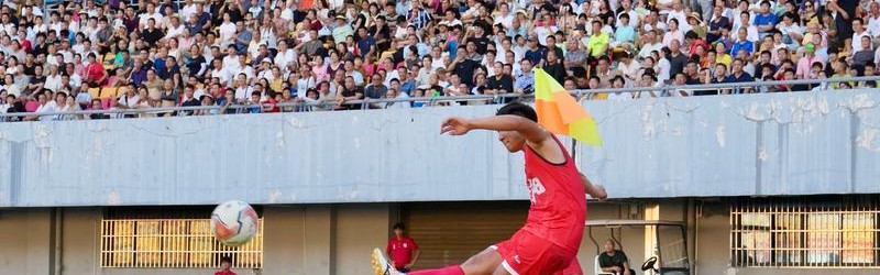 开云体育官网-湘超：哨声响起，我们都在场上