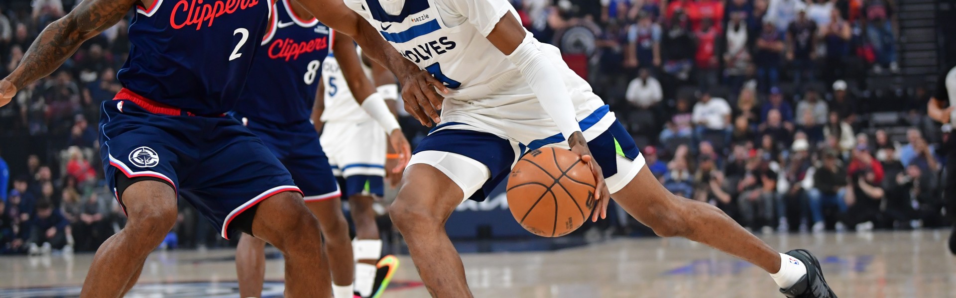 开云体育官网-听说你很能防？伦纳德近2次面对麦丹 场均43分&amp;三分命中率55.0%